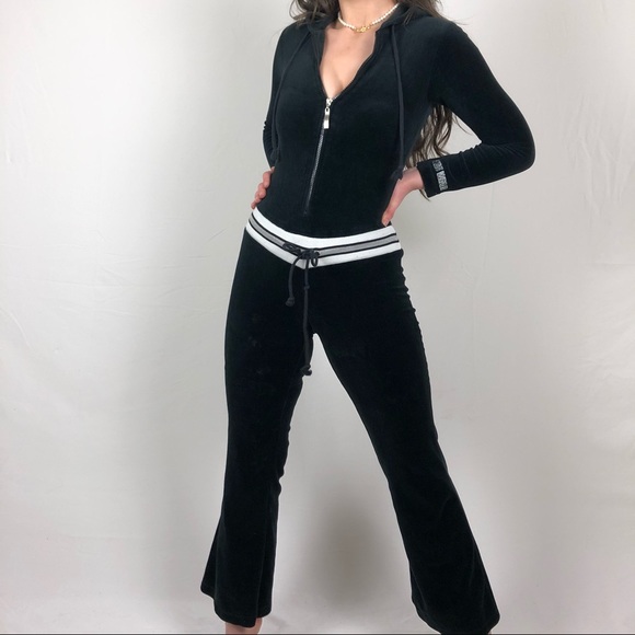 SOLD | Y2K velour flare tracksuit jumpsuit - Picture 5 of 5